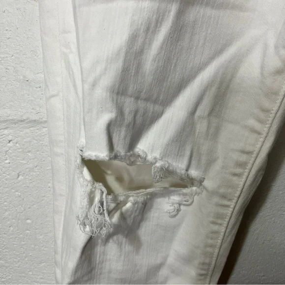 Abercrombie Fitch High Rise Super Skinny White Jeans Distressed - Picture 7 of 16